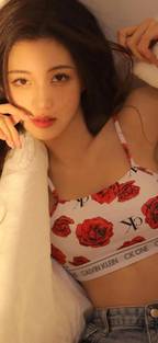 女孩不平凡海报